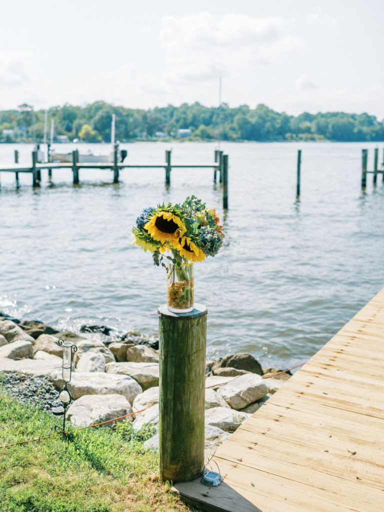 Gray_Joiner_e. losinio photography_annapolis-maryland-waterfront-elopement-38