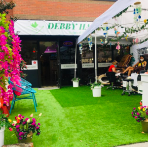 Take Advantage of This Gorgeous Spring Weather and Treat Yourself at an Outdoor Salon