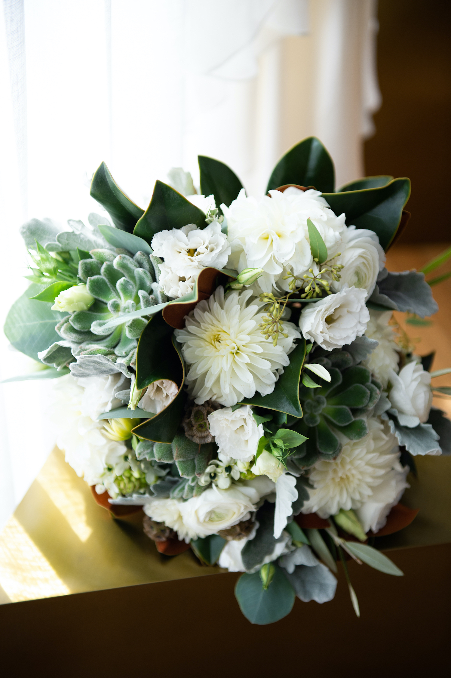 The-Line-DC-Fall-Wedding-Dog-Cake-Planner-Agriffin-events-00005