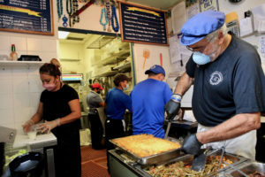 DC Restaurants and Bars Can Now Face Fines for Not Enforcing the Mask Mandate