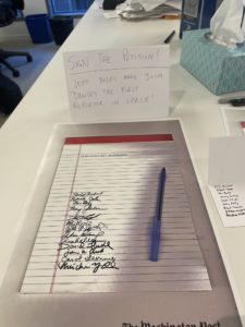 No, David Fahrenthold Is Not Really Trying to Send Josh Dawsey Into Space