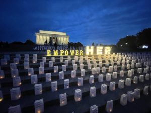 Glowing Lanterns Will Light Up the Lincoln Memorial for Mother’s Day