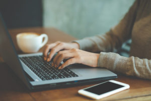 This Woman Tried to Flirt While Working Remotely From DC Coffee Shops. She Documented It All for Us.