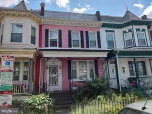 Want to Buy This Park View Home? You Might Have to Evict the Seller’s Cousin.