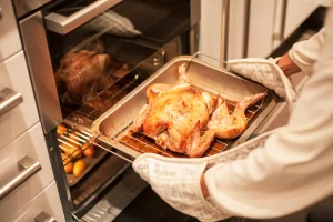 Planning a Friendsgiving? DC-Area Event Planners Share Their Tips.