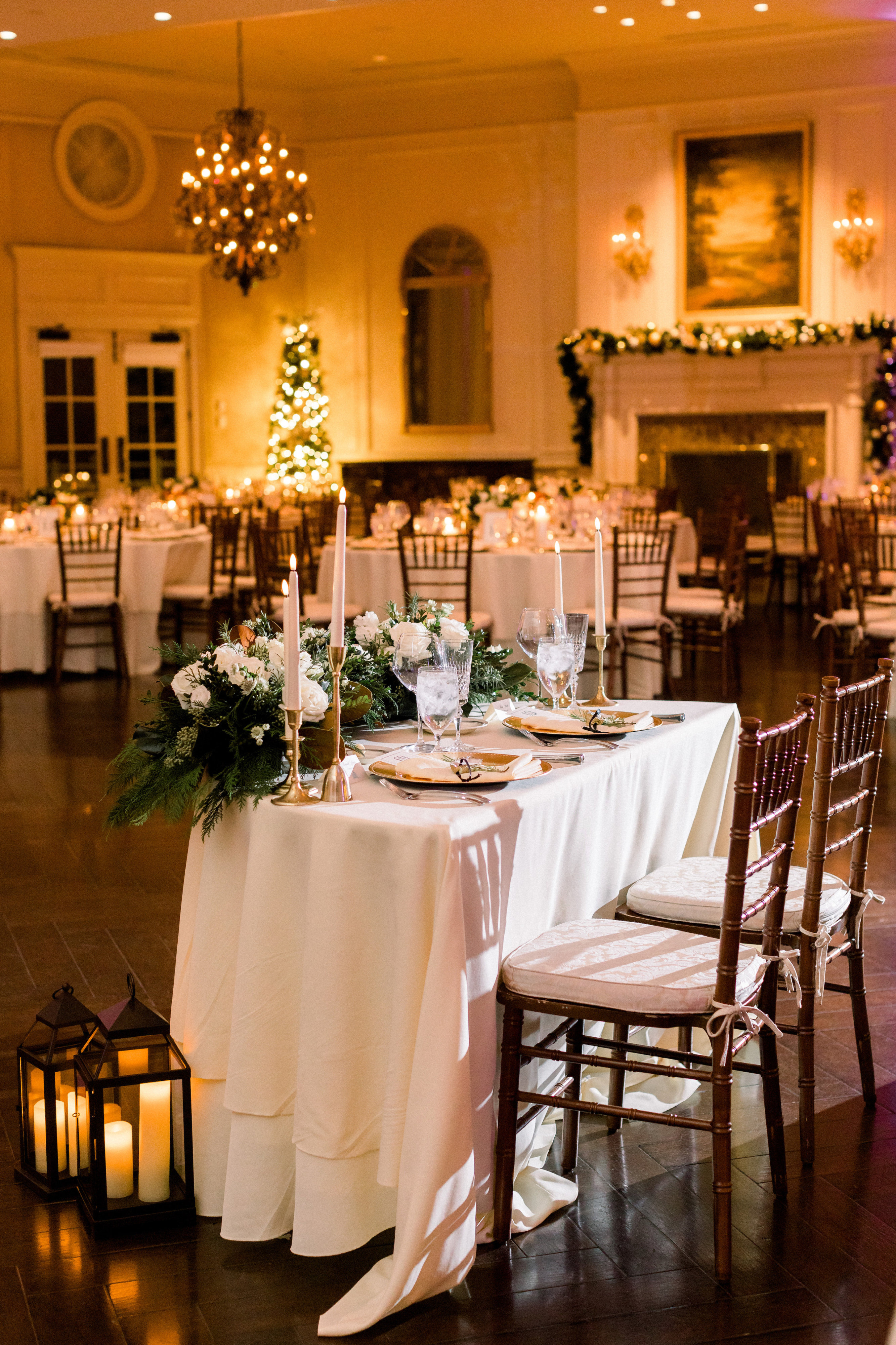 H&S Classic DC Christmas Wedding