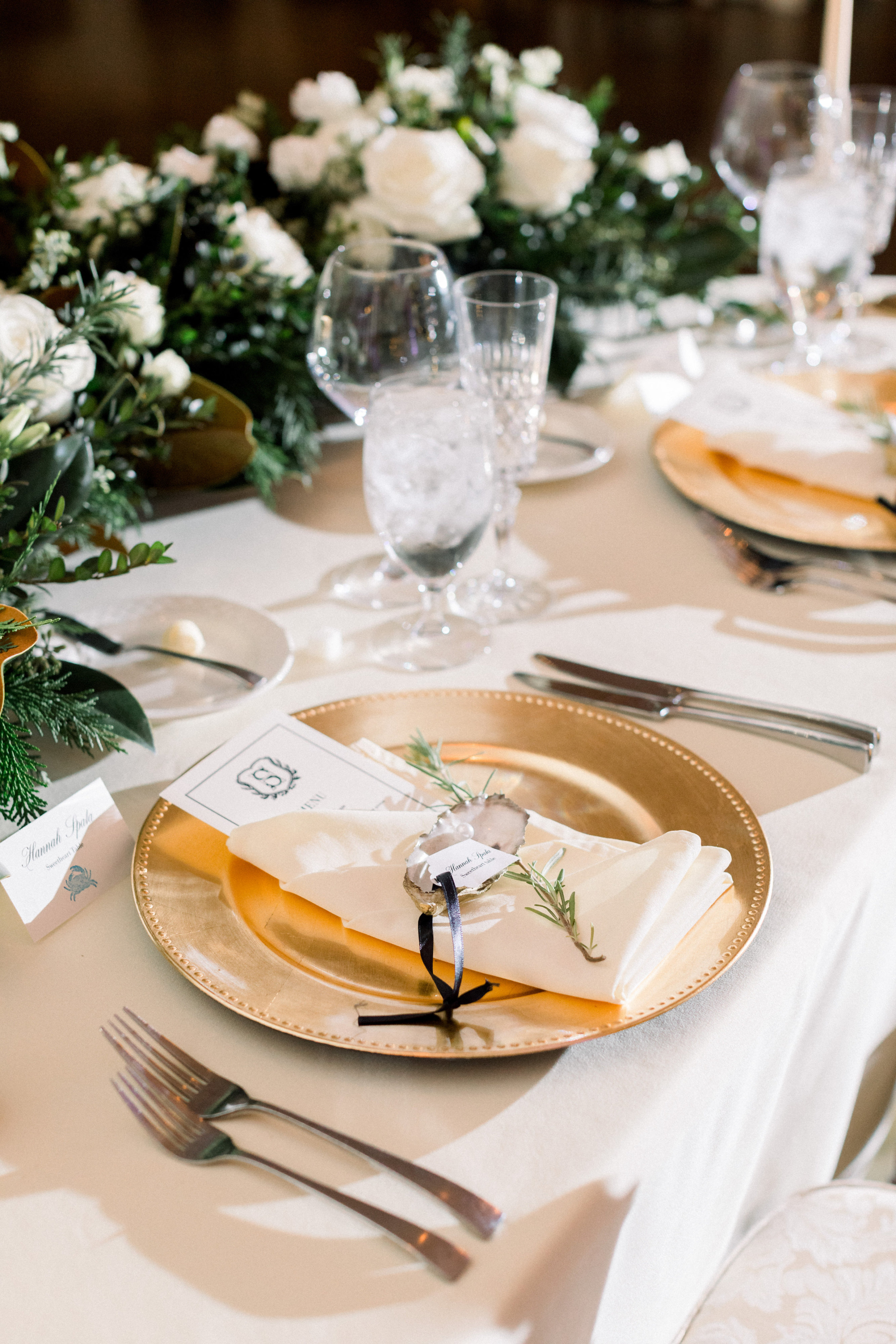 H&S Classic DC Christmas Wedding