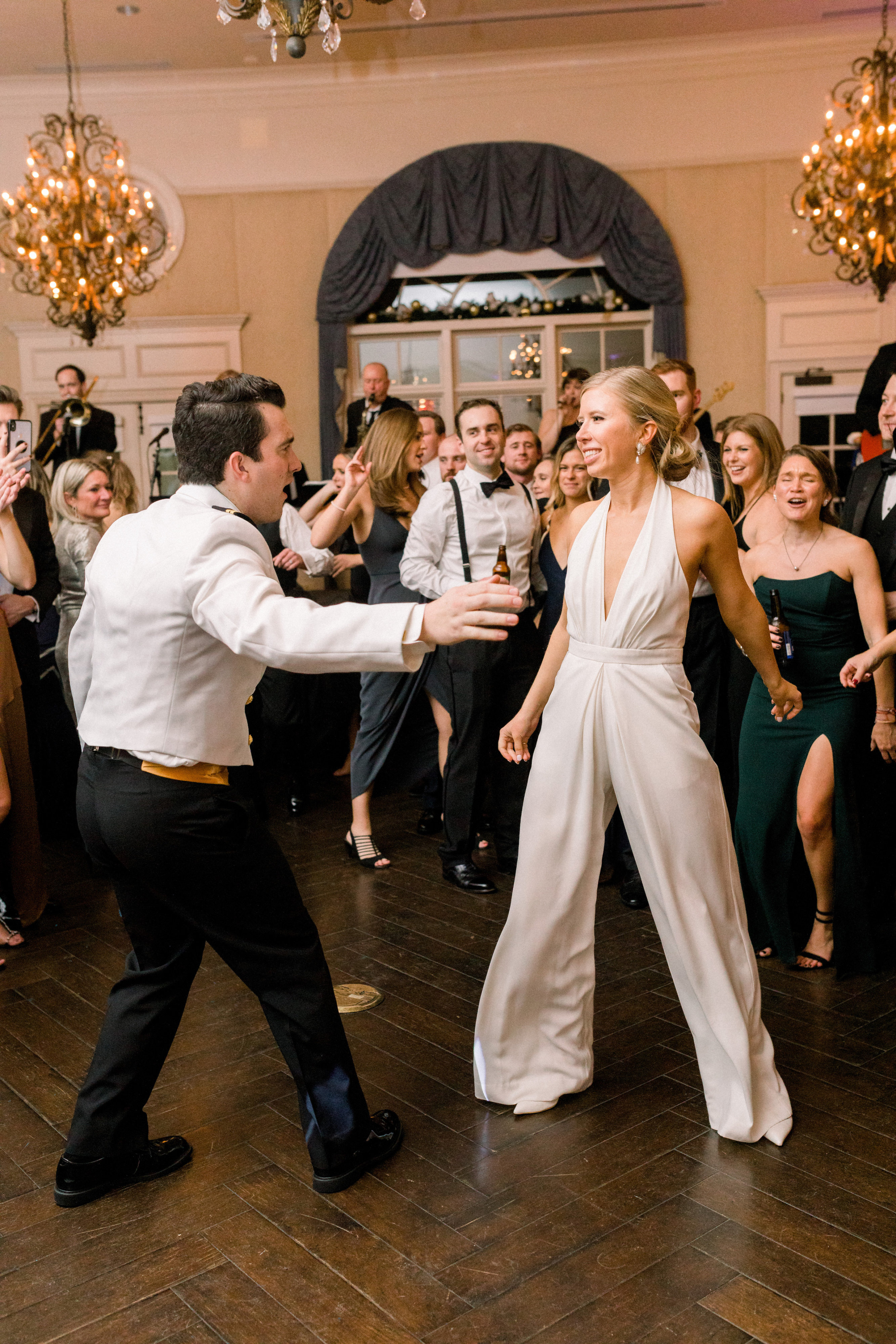 H&S Classic DC Christmas Wedding