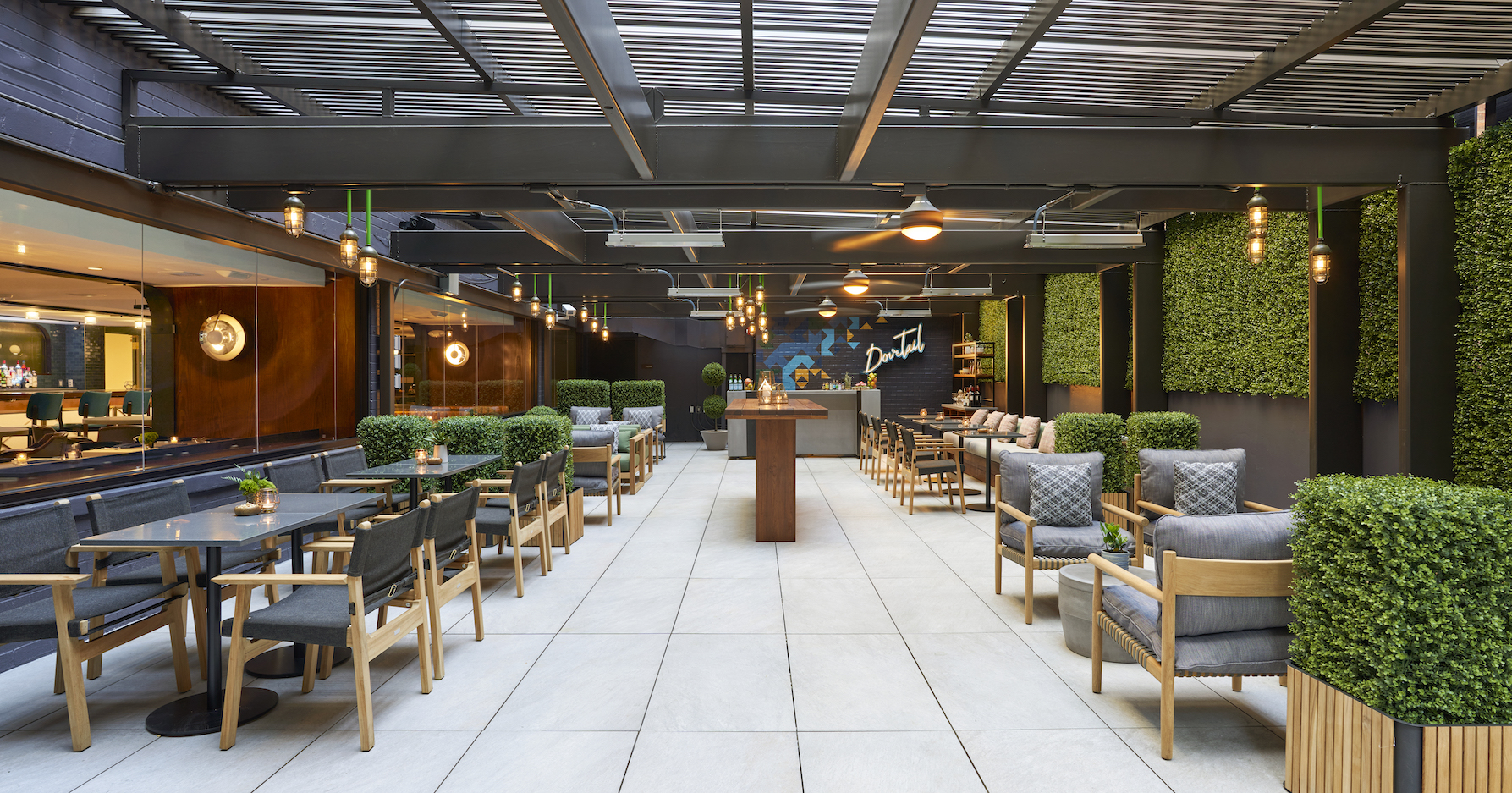Best Hotels in Washington, DC_Viceroy vdc_dovetail outdoor seating