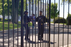 Toddler Defeats White House Fence
