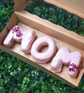 Takeout-Friendly Sweets and Brunch Treats for Mother’s Day