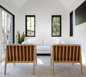 These Homeowners Turned a “Dilapidated” Shed and a Garage Into a Guest House and an Artist’s Studio