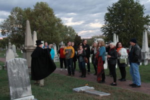 These Ghost Tours Explore DC’s Spectral Side