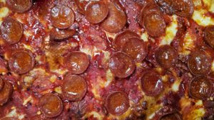 Cacio e Pepe Pizza and “Fancy” Oyster Spot Opens in Union Market