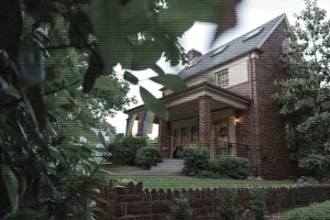 DC’s Mysterious Russian Embassy Spy House Is for Sale