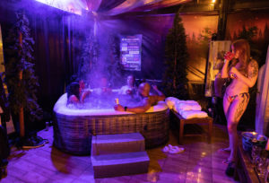 Which DC Hot Tub Is Right for You?