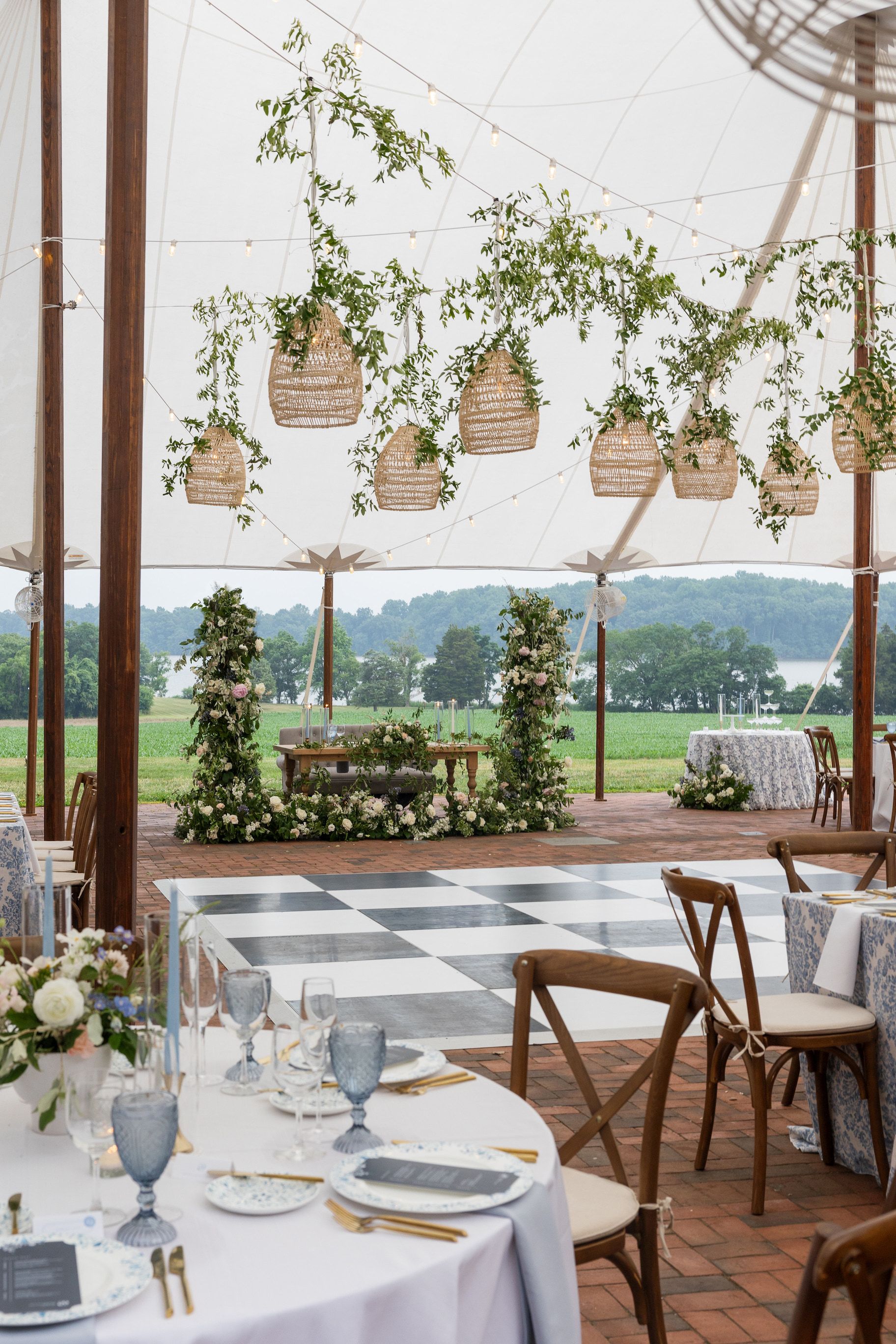 Angela & Grant Angela & Grant