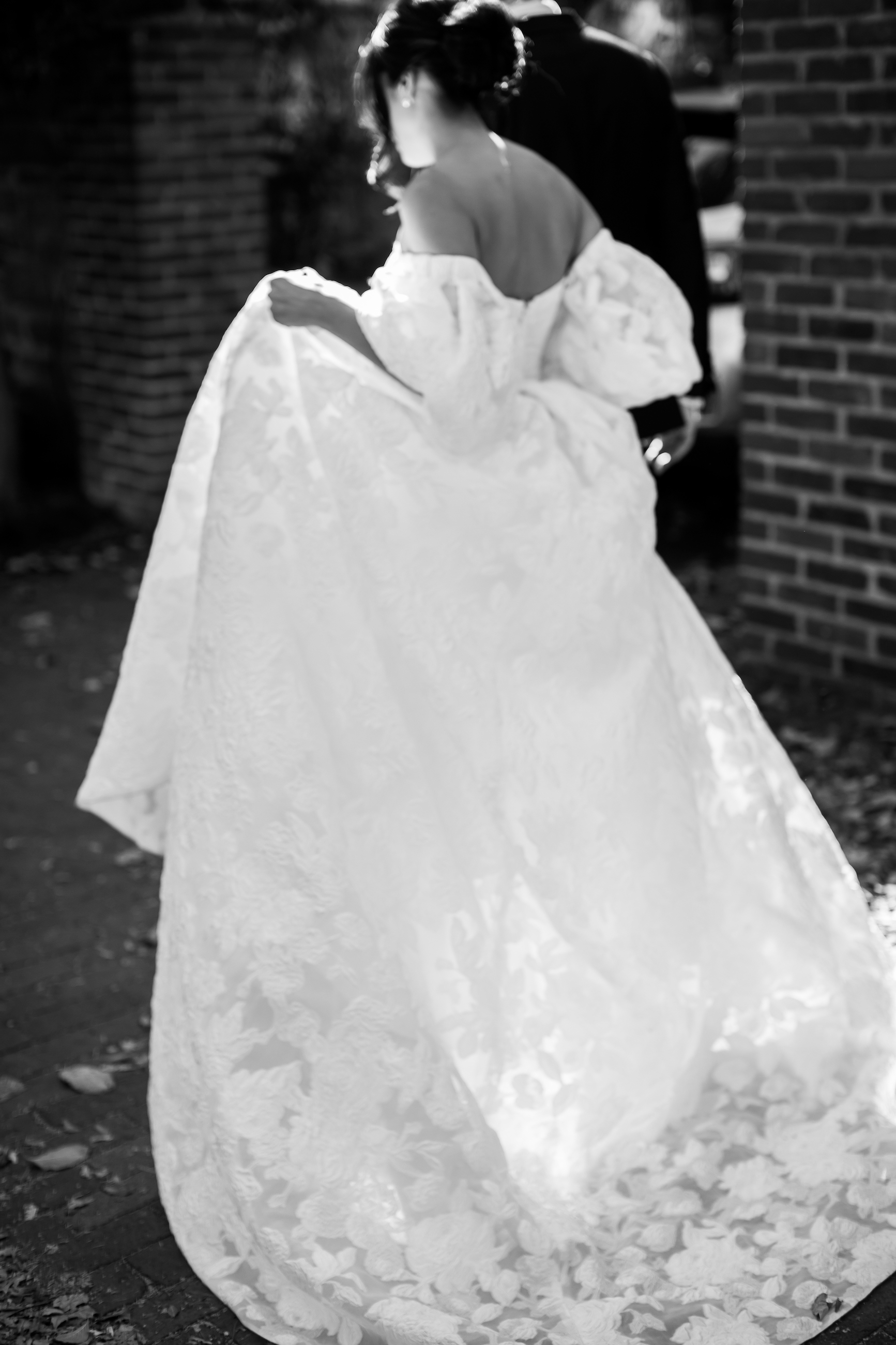 LeezaBret-610 LeezaBret-610