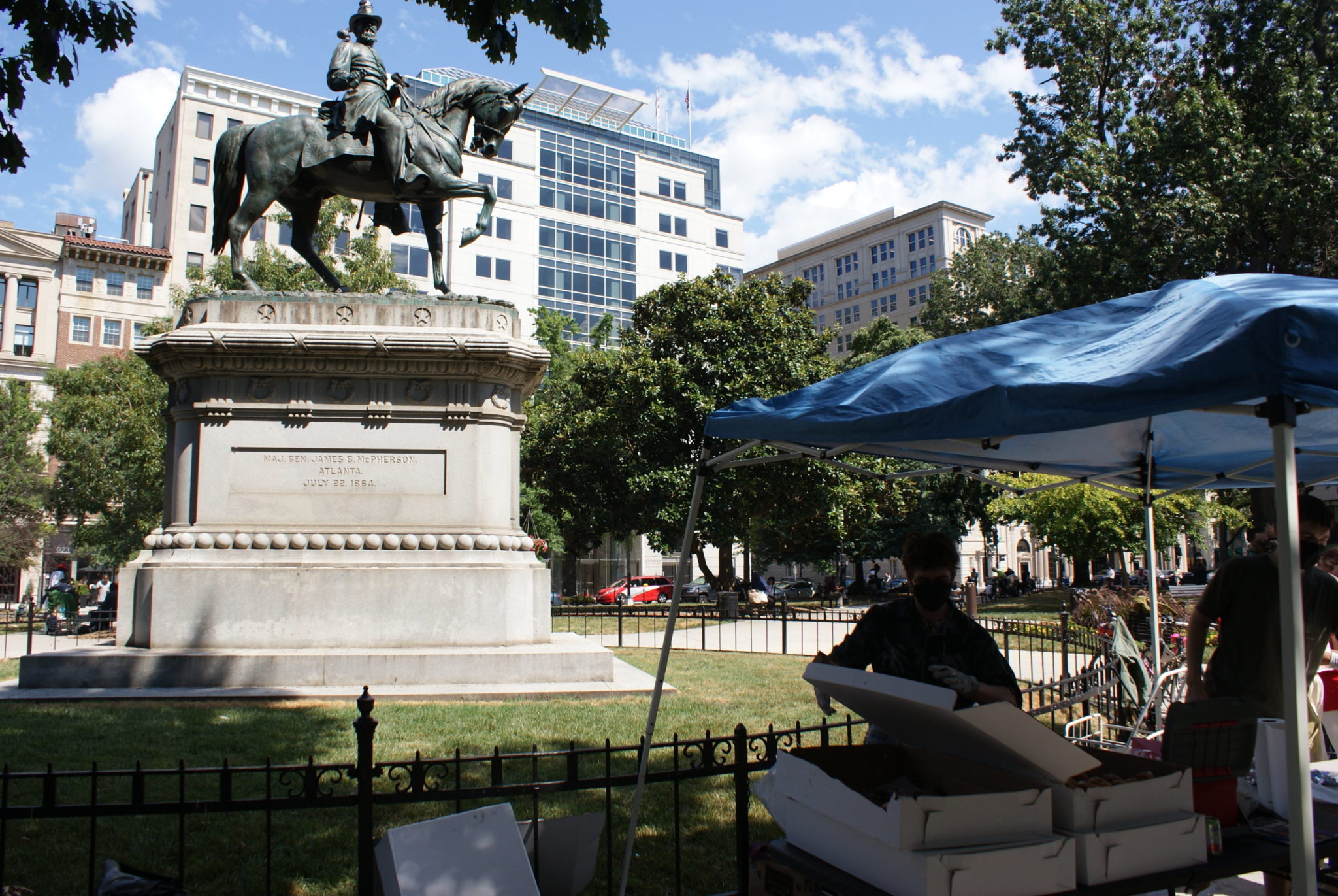Food Not Bombs's distribution site at McPherson Square.
