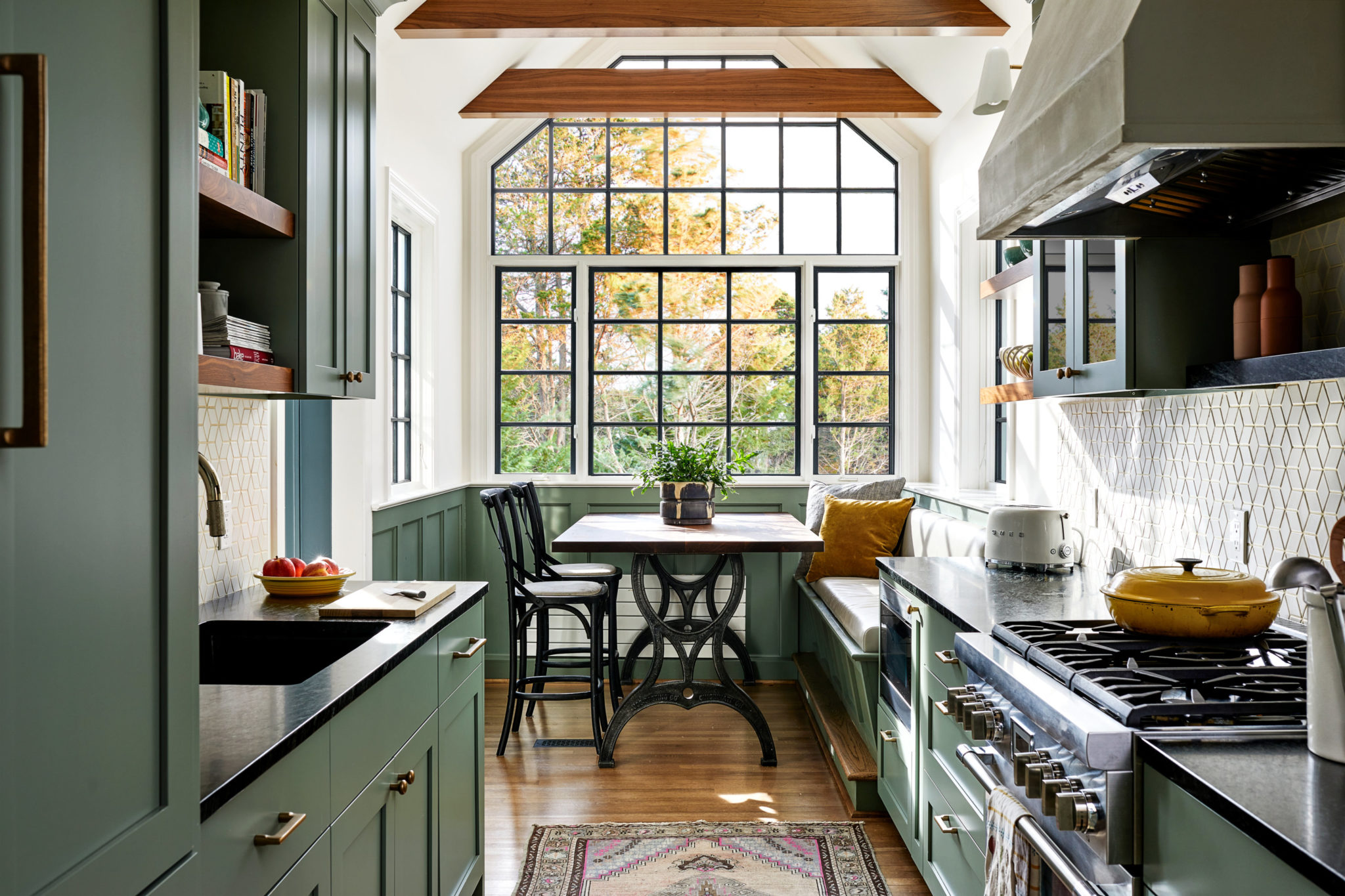 Are Green Kitchen Cabinets a Good Idea?