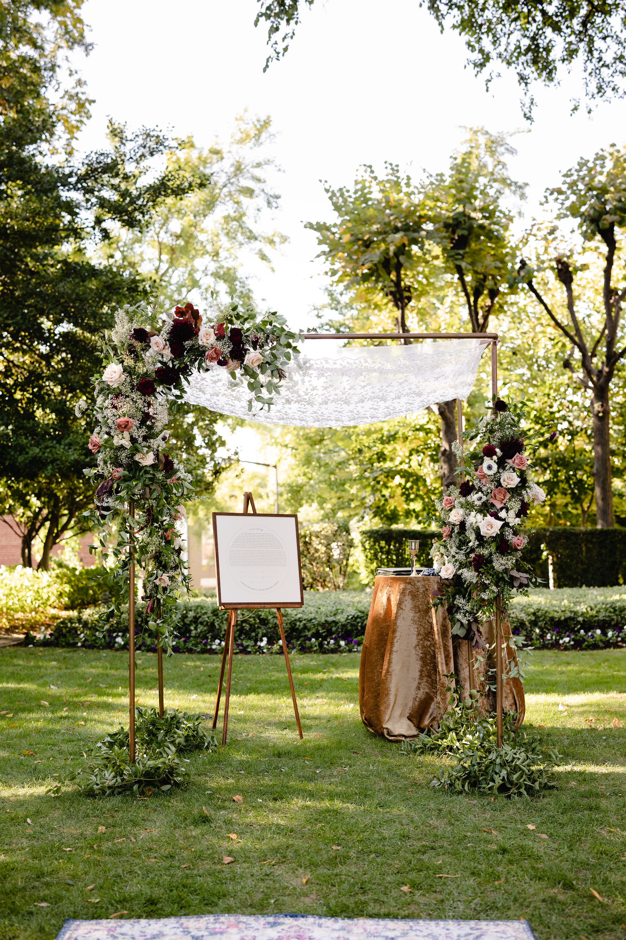 Ali + Scott: Previews Ali + Scott: Previews