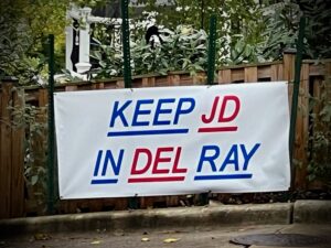 Complaints About Pro-Harris Banners Open New Front in Alexandria’s Sign Wars