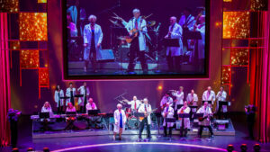 Why This Former NIH Head Throws Bipartisan Singing Parties