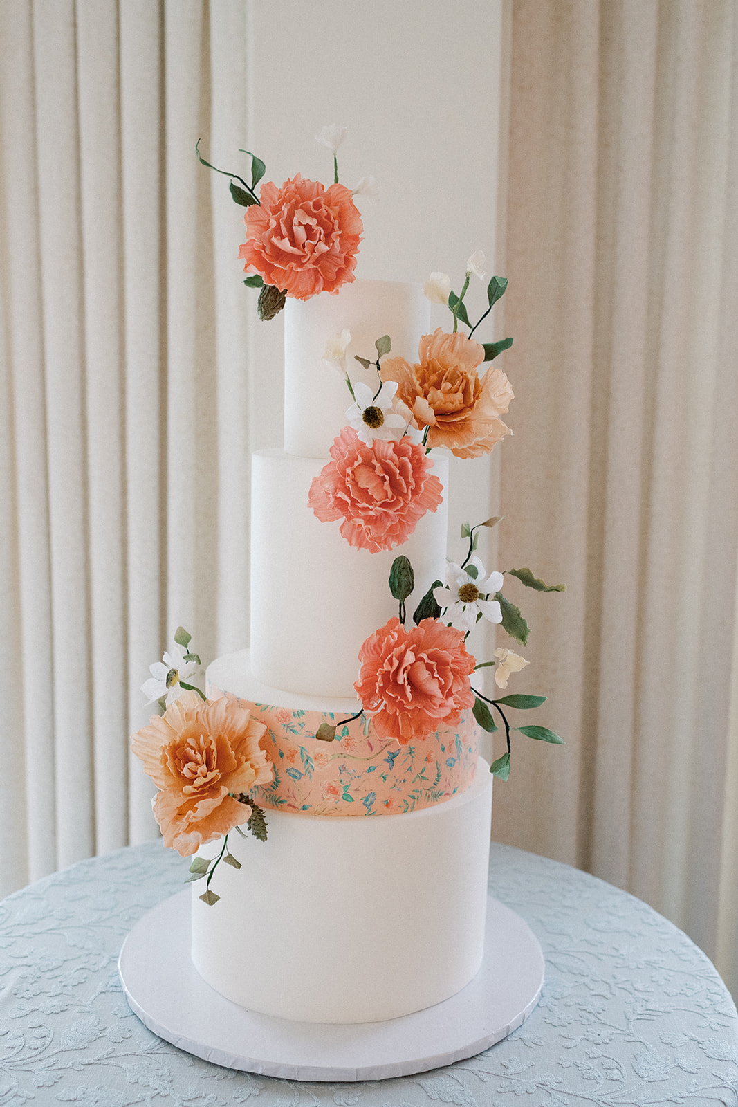 LILY + DAVID AT THE HAY ADAMS