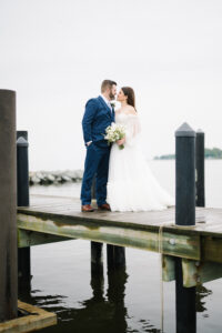 We Love Rainy Wedding Portraits—and the Ones From This Annapolis Wedding Are No Exception