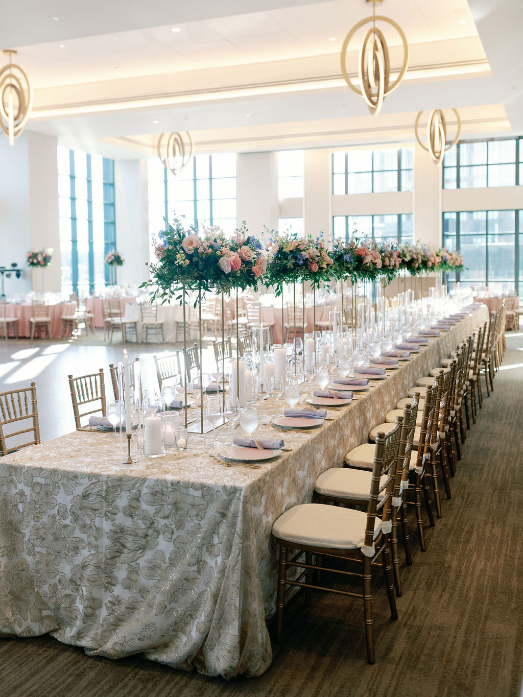 Sneaks-126 Sneaks-126