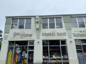 Maryland Bookstore Donates Proceeds From GOP Senator’s Book Sales to Immigrant Charity